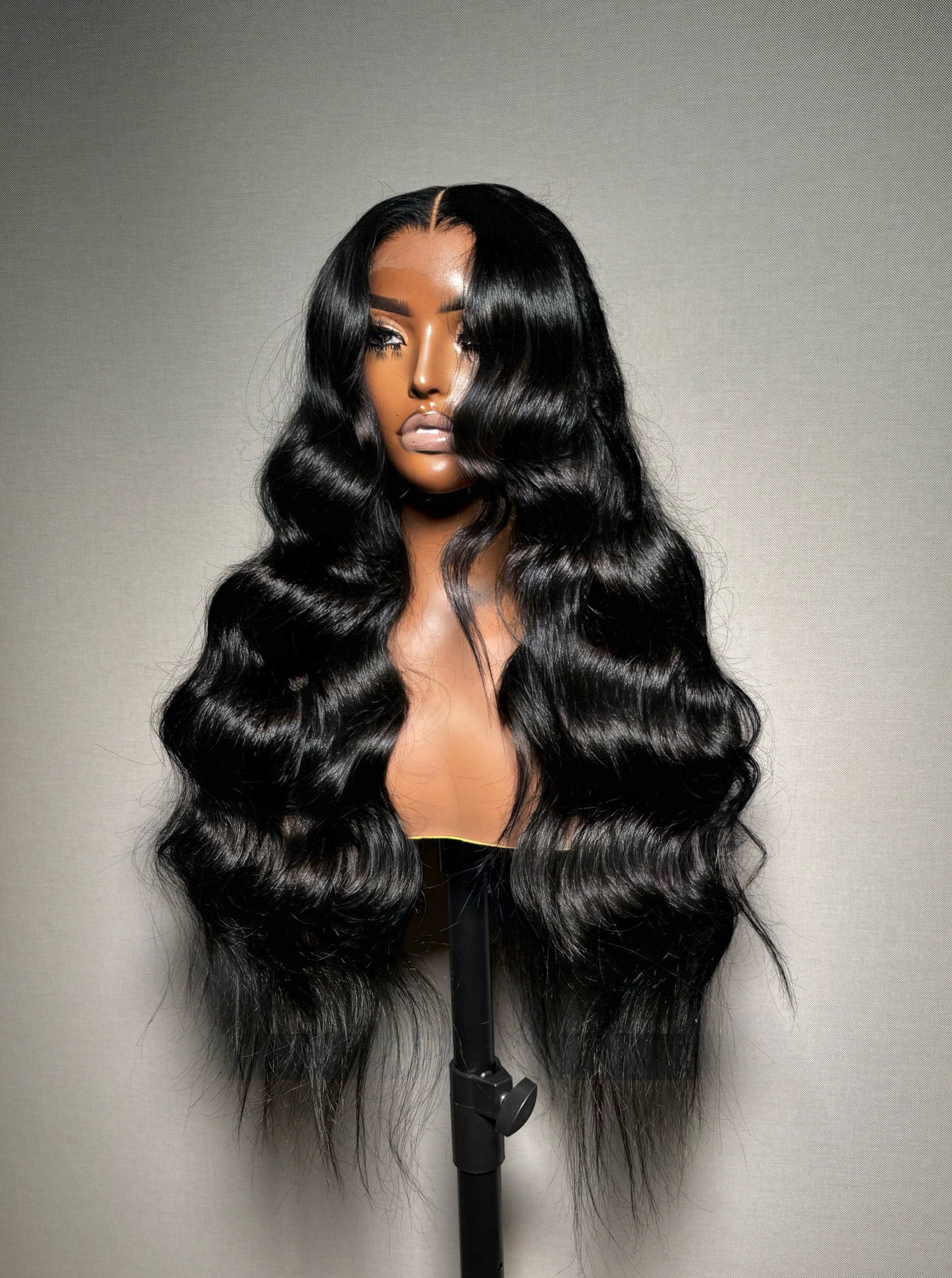 SERENA | HD LACE | 20"-26" NATURAL BLACK ROMANTIC WAVY