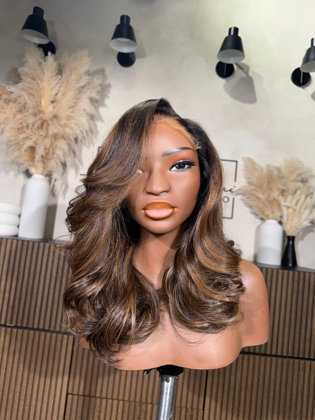 SOLÈNE | 5X5 CLOSURE | 14"-20" CARAMEL BROWN BODY WAVE
