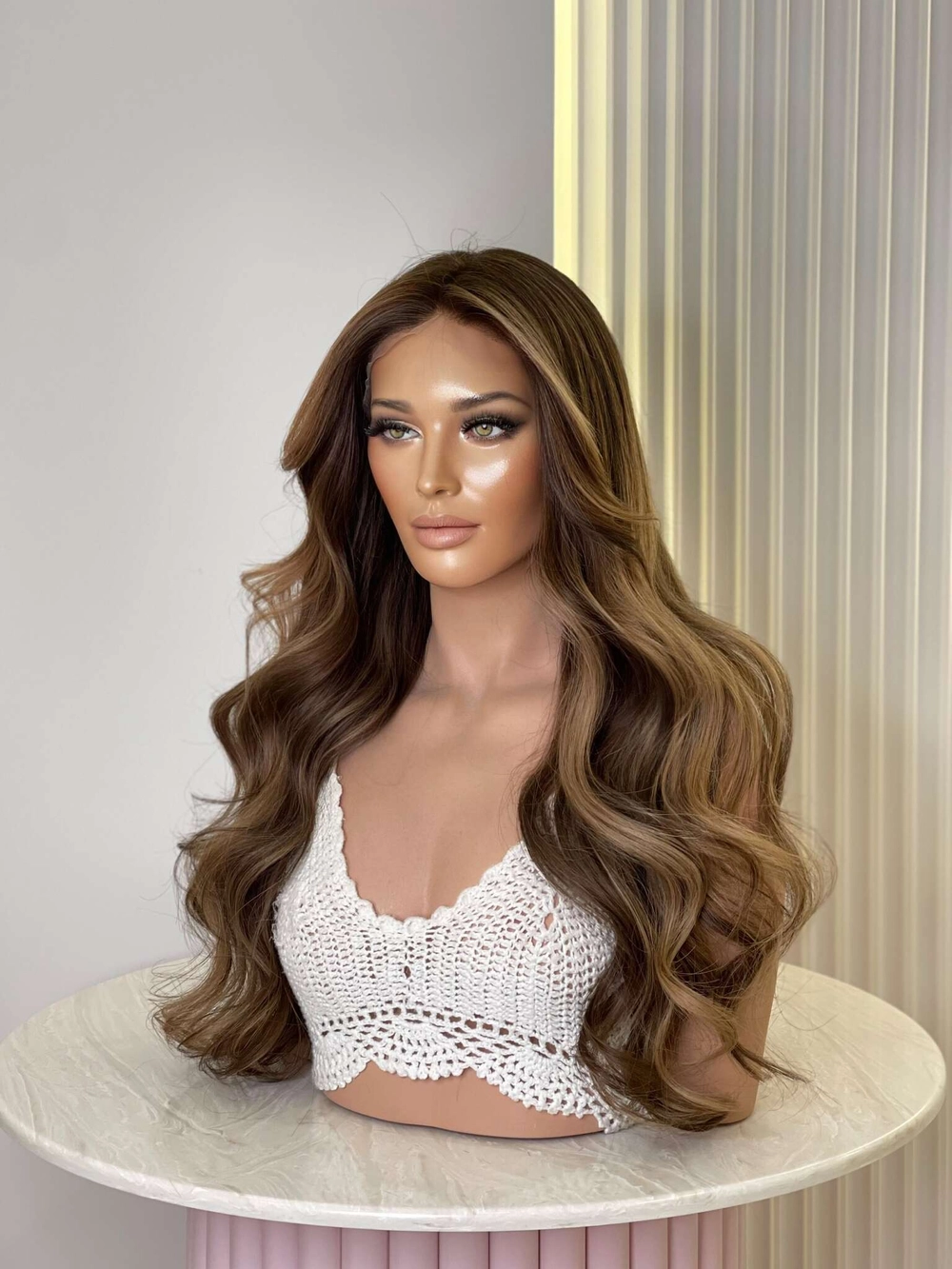 SIENNA | 13X6" HD LACE | 28" BALAYAGE HONEY HIGHLIGHTS