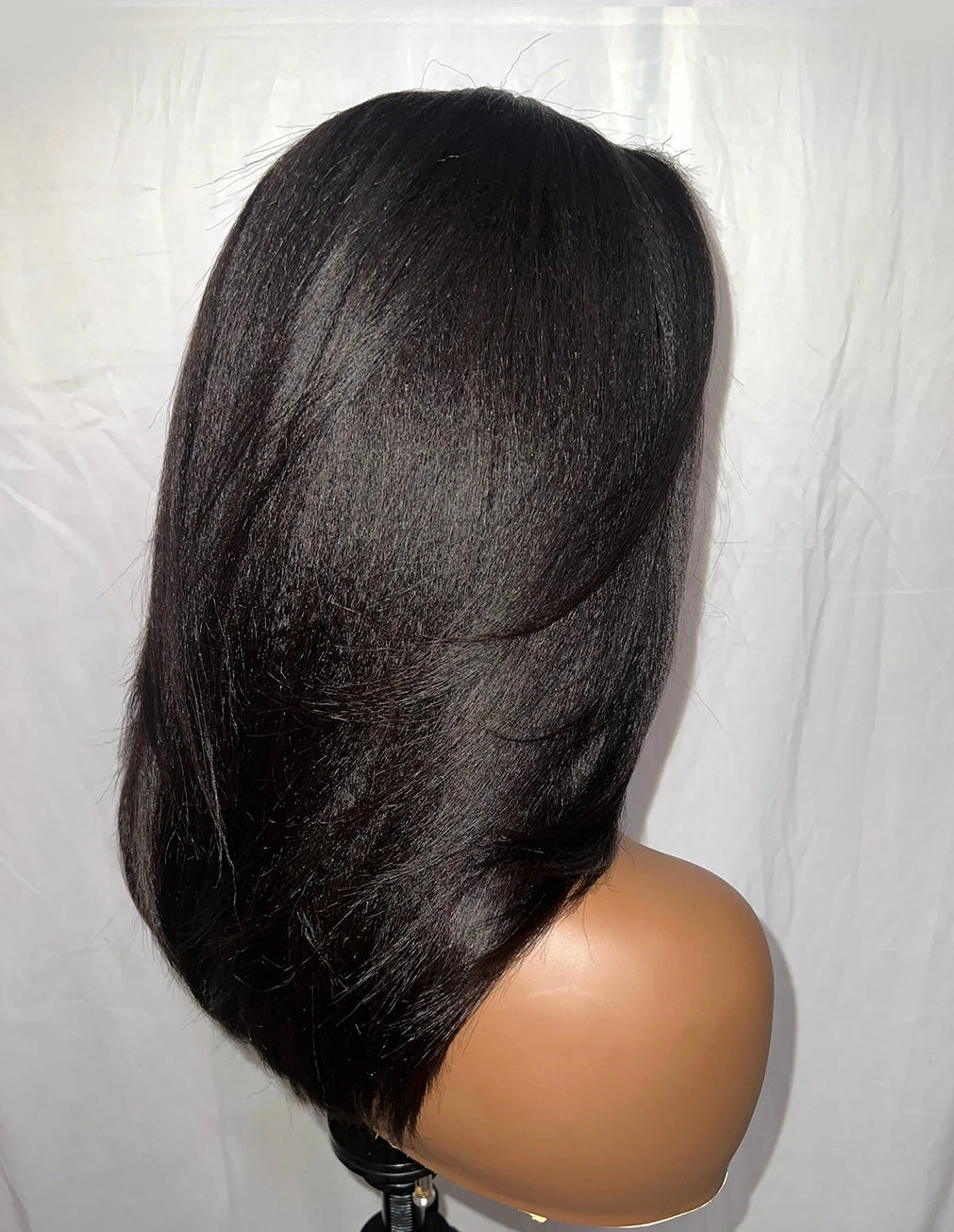 Rear view Anya Wig, Yaki Straight, 16 inches, Natural Hairline Look