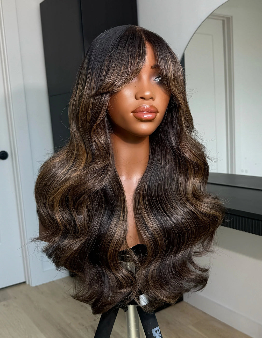 Brown Highlights Body Wave Wig | 13x6 HD Lace | Glueless | 18-24"