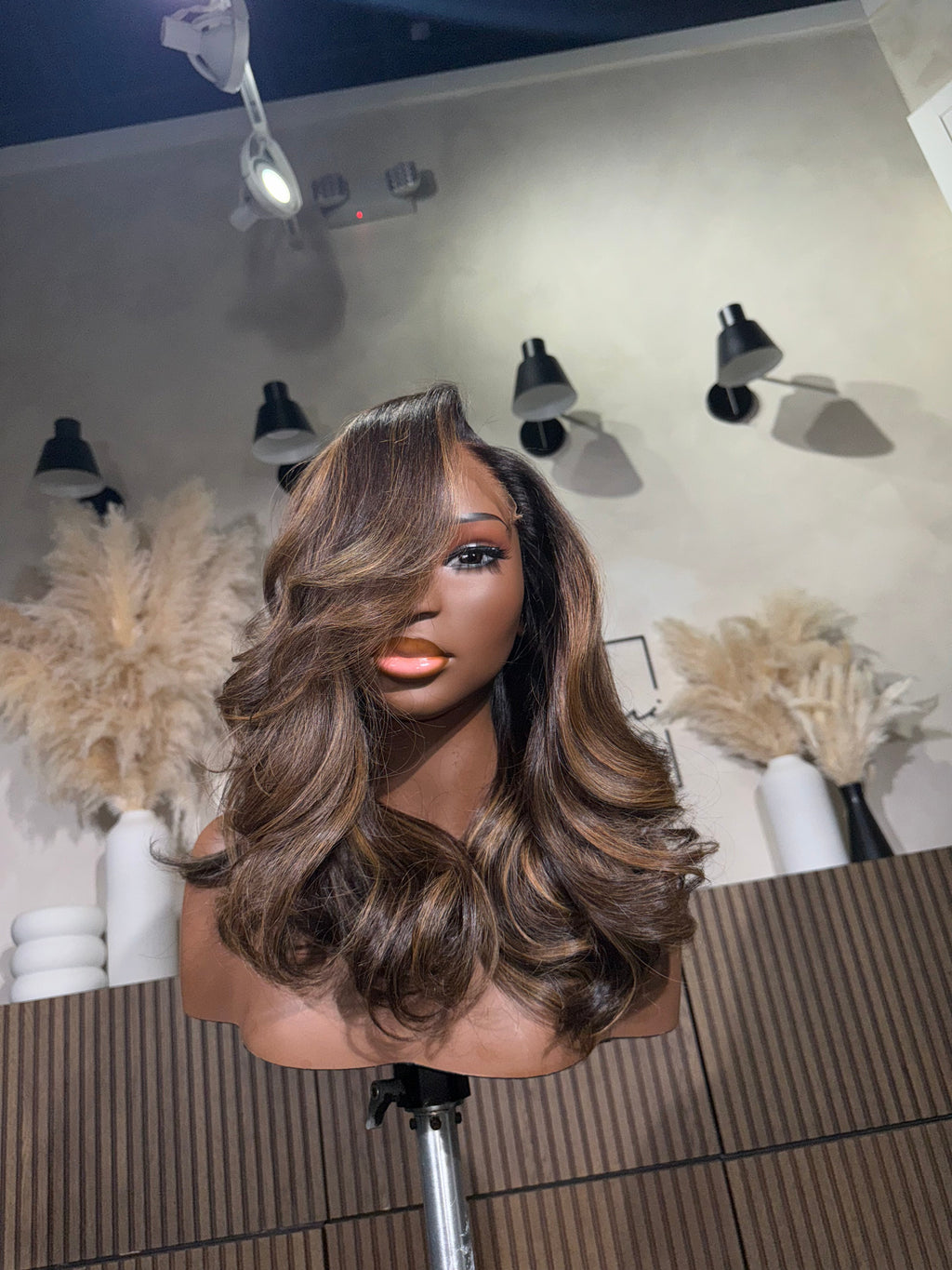 SOLÈNE | 5X5 CLOSURE | 14"-20" CARAMEL BROWN BODY WAVE