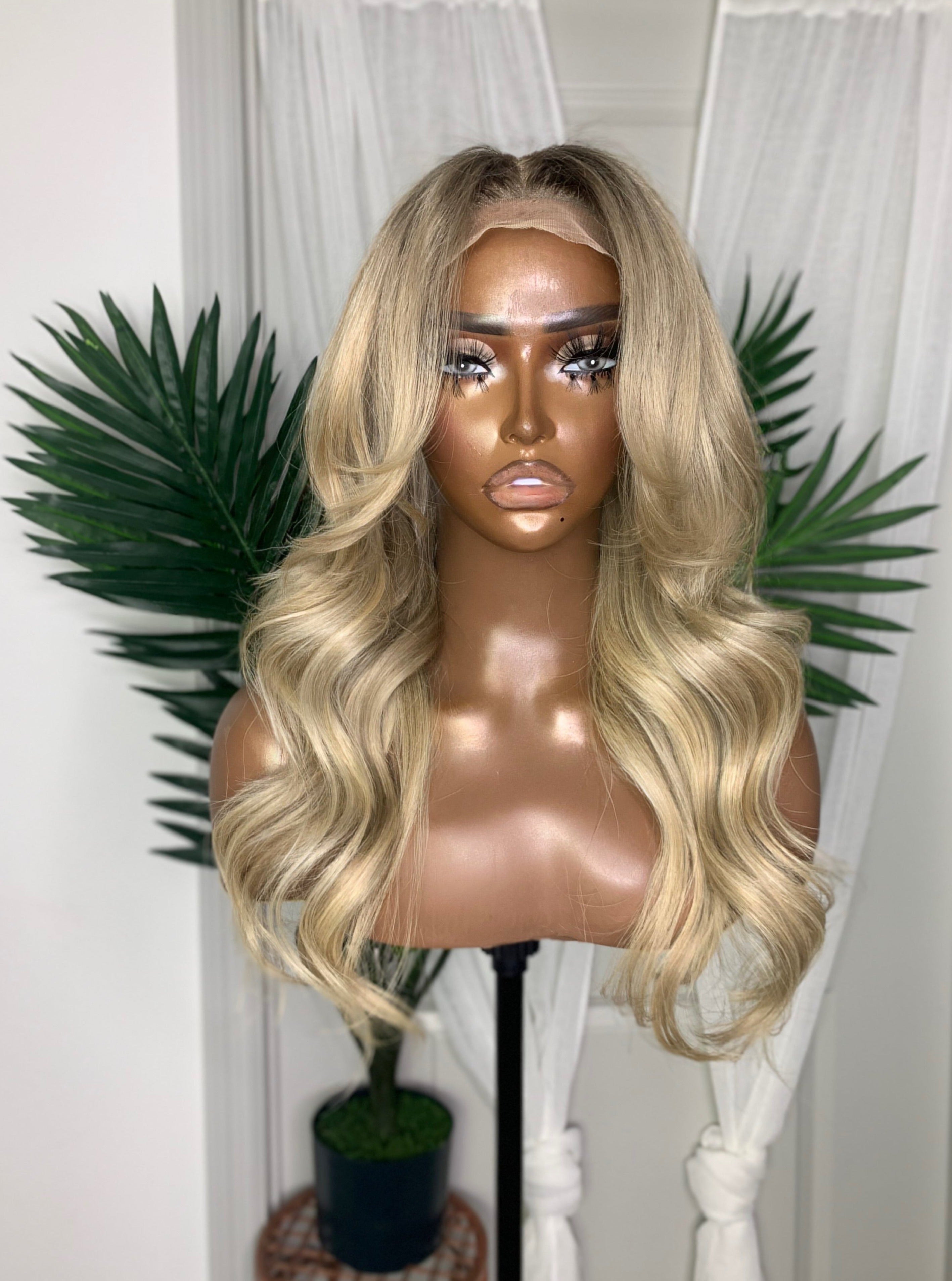 STELLA | HD LACE | 16"-28" ASH BLONDE BODY WAVE CURTAIN BANGS